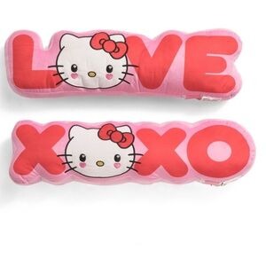 Hello Kitty Love Pillow / XOXO Pillow 
Sanrio Hello Kitty Pillow